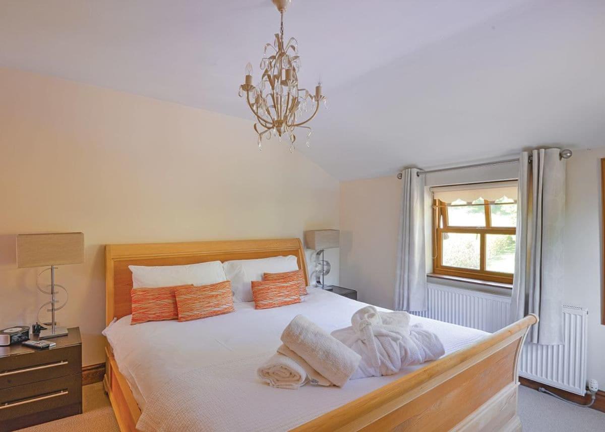 Charlesworth Lodges Глосъп Екстериор снимка